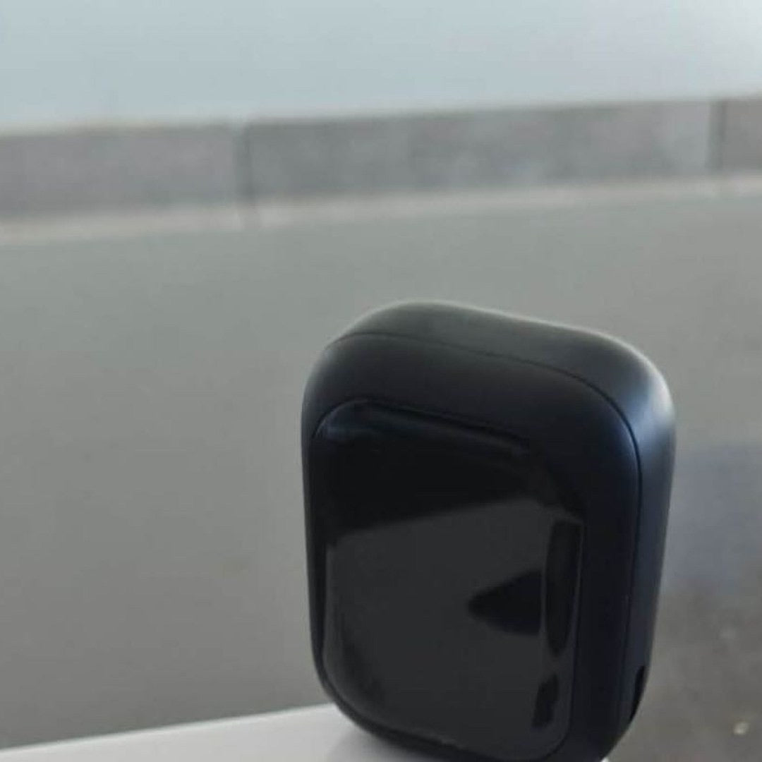 Photo envoyée par un client de Le Grau-du-Roi : ses écouteurs Bluetooth ZNP 04